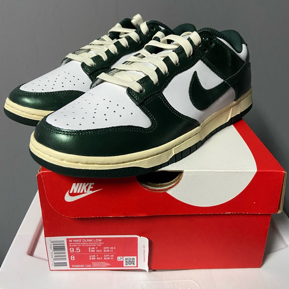 Nike Dunk Low Woman’s